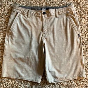 O’NEIL NWOT HYBRID Boardshort Size 34